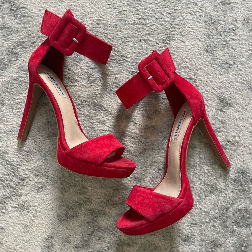 Red Steve Madden Heels Size 8